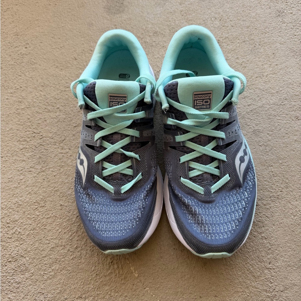 Saucony Iso 2 Everun sz 9.5. Very Good Condition!